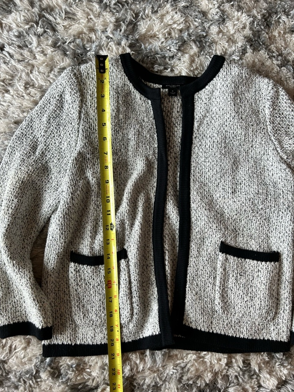 Ann Taylor  Textured Cardigan Bundle - White & Black - Picture 5 of 11